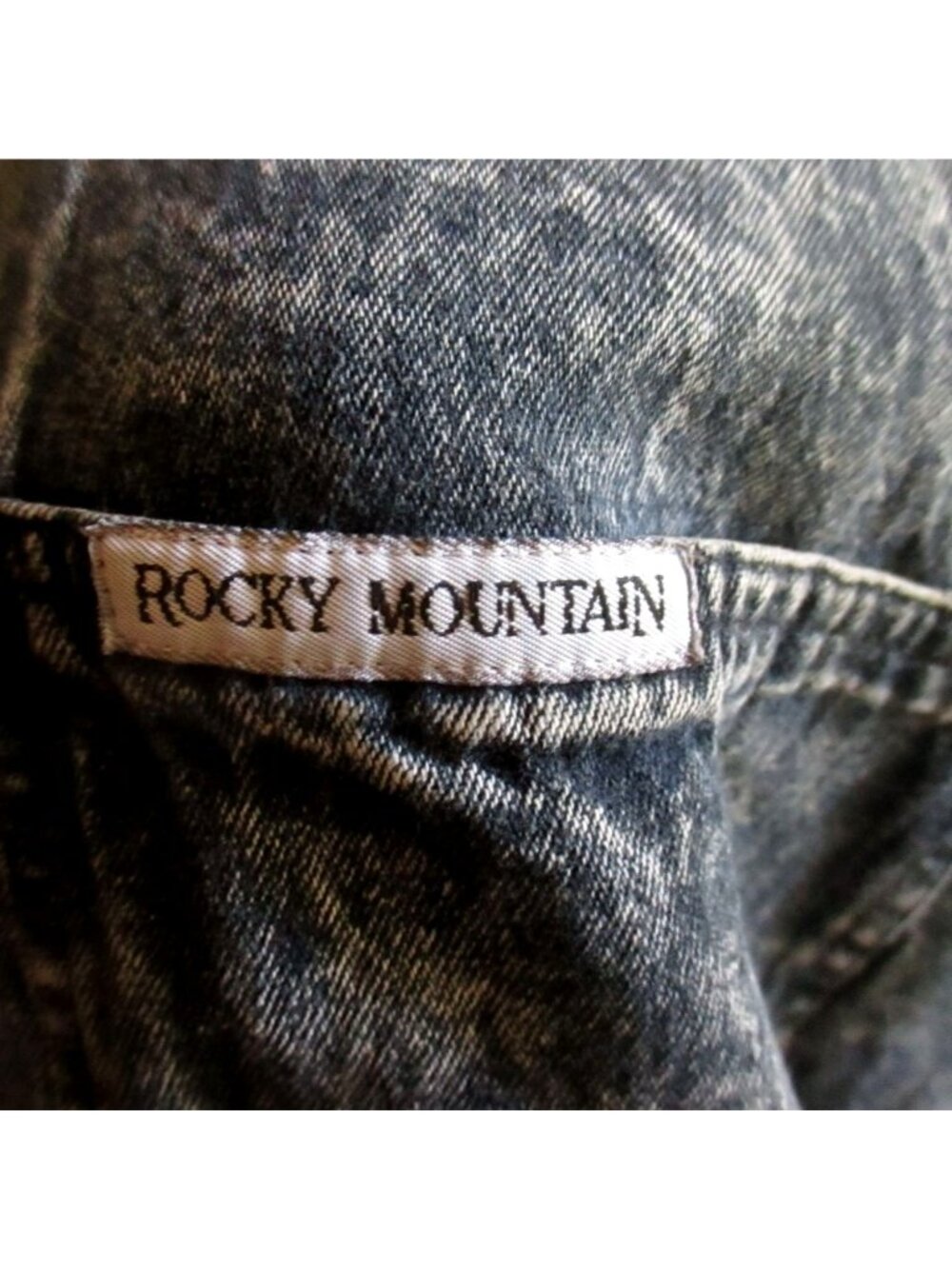 True Vintage Medium Denim Top Acid Wash Rocky Mountain Denver Rancher Cowgirl